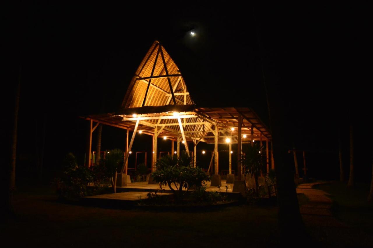 Sunari Beach Resort Selayar Matalalang المظهر الخارجي الصورة