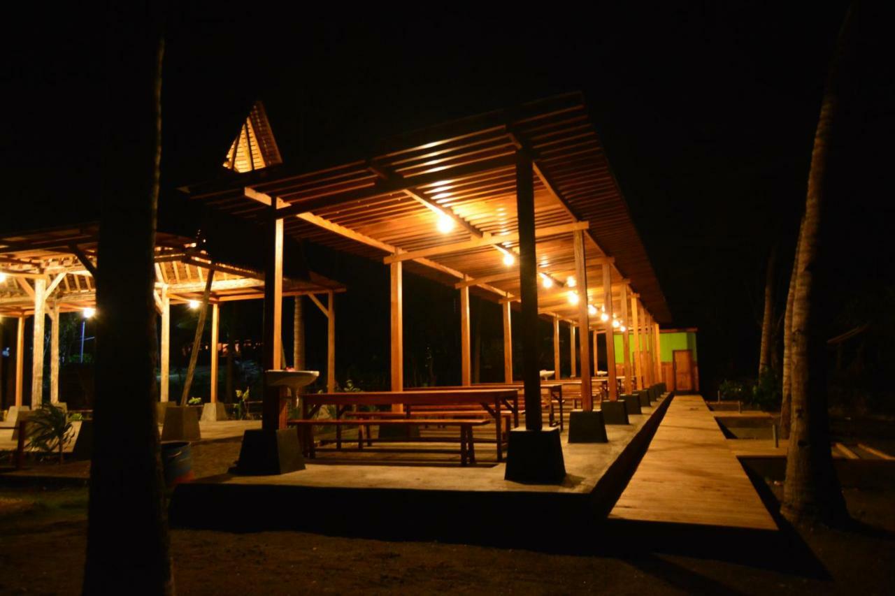 Sunari Beach Resort Selayar Matalalang المظهر الخارجي الصورة