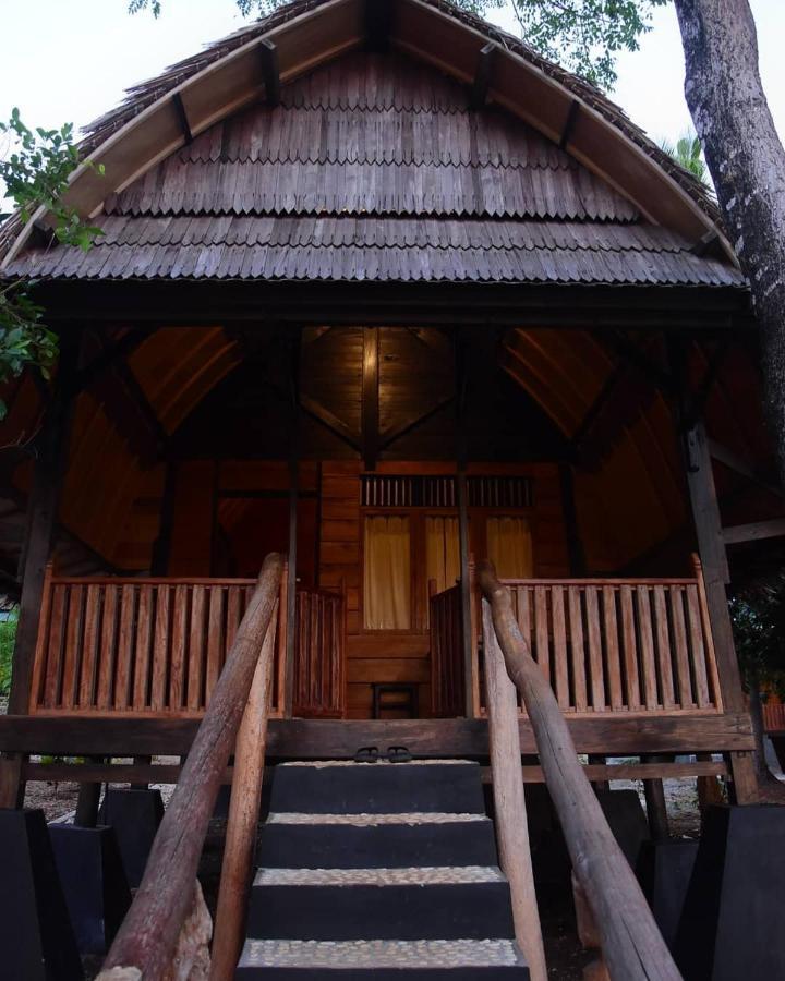 Sunari Beach Resort Selayar Matalalang المظهر الخارجي الصورة