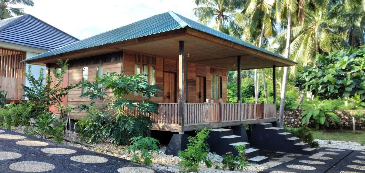 Sunari Beach Resort Selayar Matalalang المظهر الخارجي الصورة